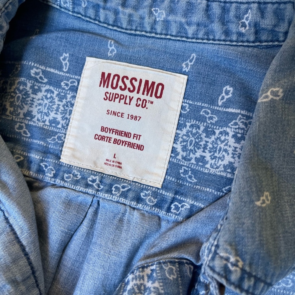 Mossimo Supply Co. Light Blue Patterned Shirt